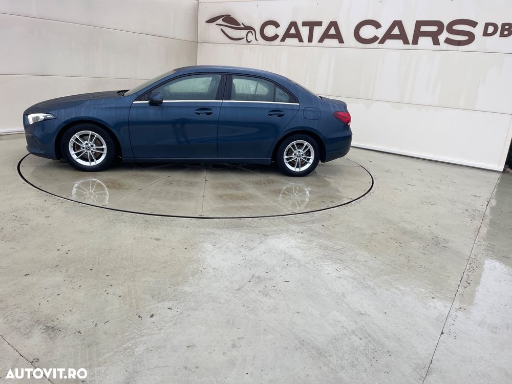 Mercedes-Benz A 180 d Sedan Aut. - 8