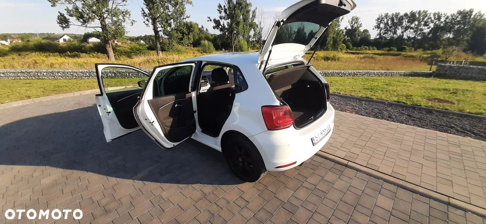 Volkswagen Polo 1.2 TSI BMT Highline - 29