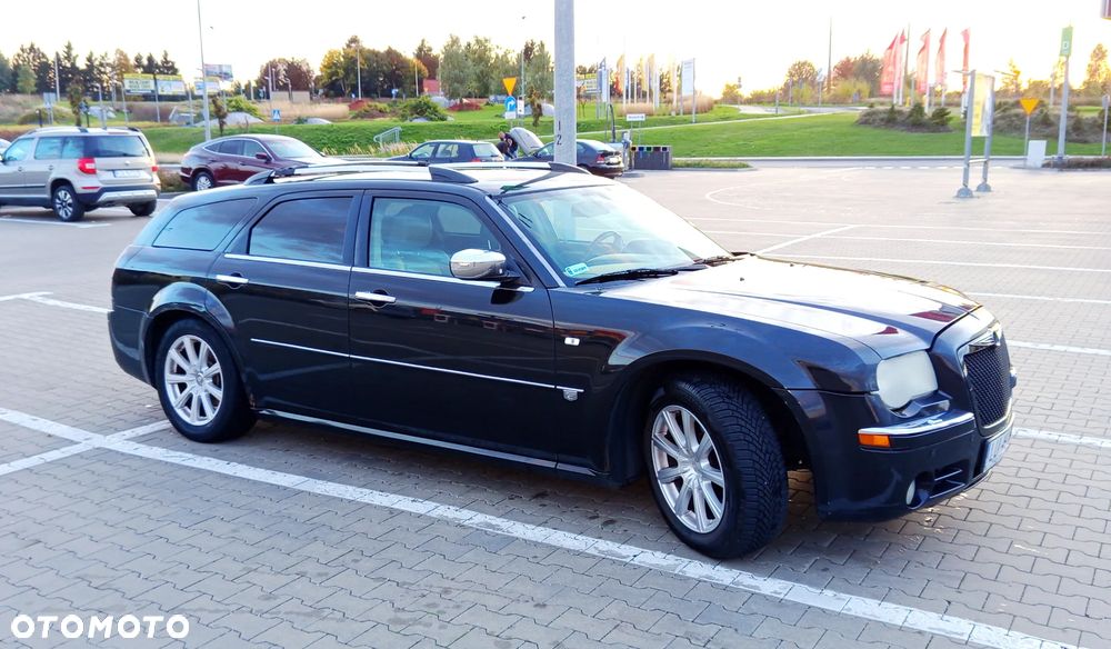 Chrysler 300C - 5