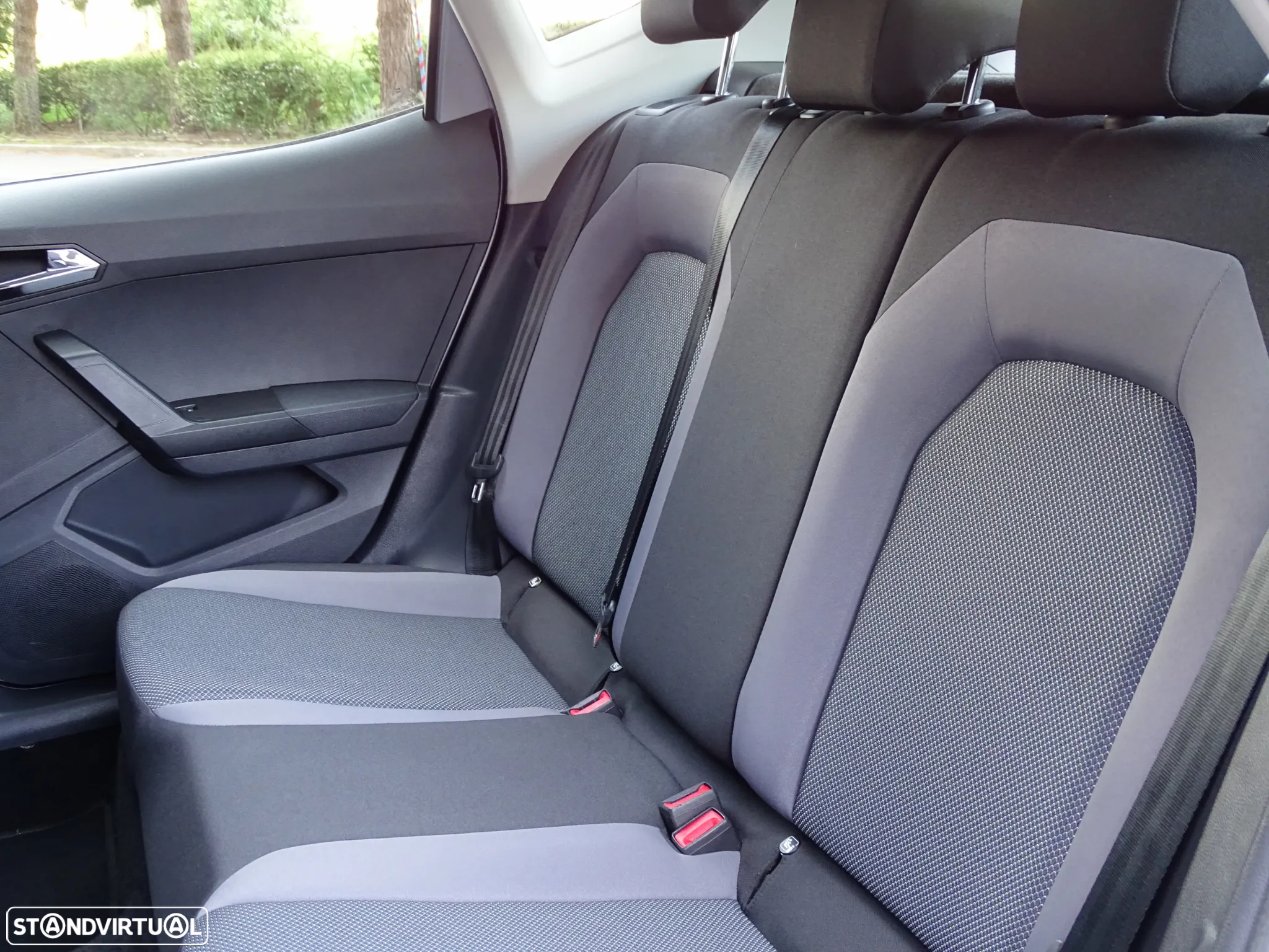 SEAT Arona 1.0 TSI Style - 8