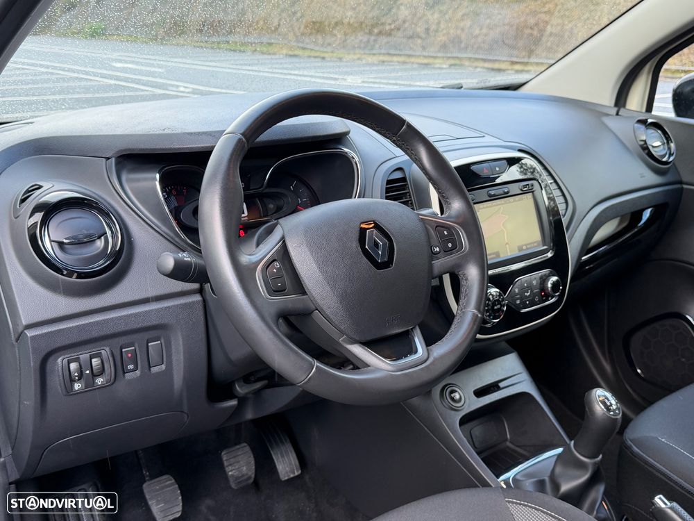Renault Captur 0.9 TCE Exclusive - 4