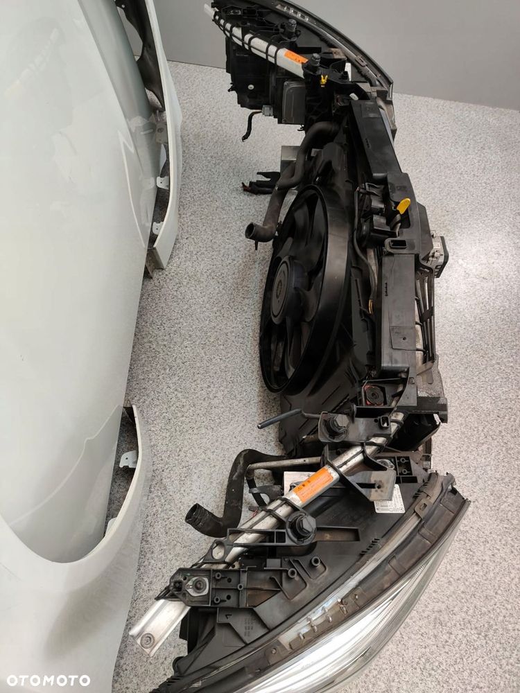 MERCEDES CLA W117 AMG ZDERZAK PAS BŁOTNIKI LAMPY BI XENON MASKA - 8