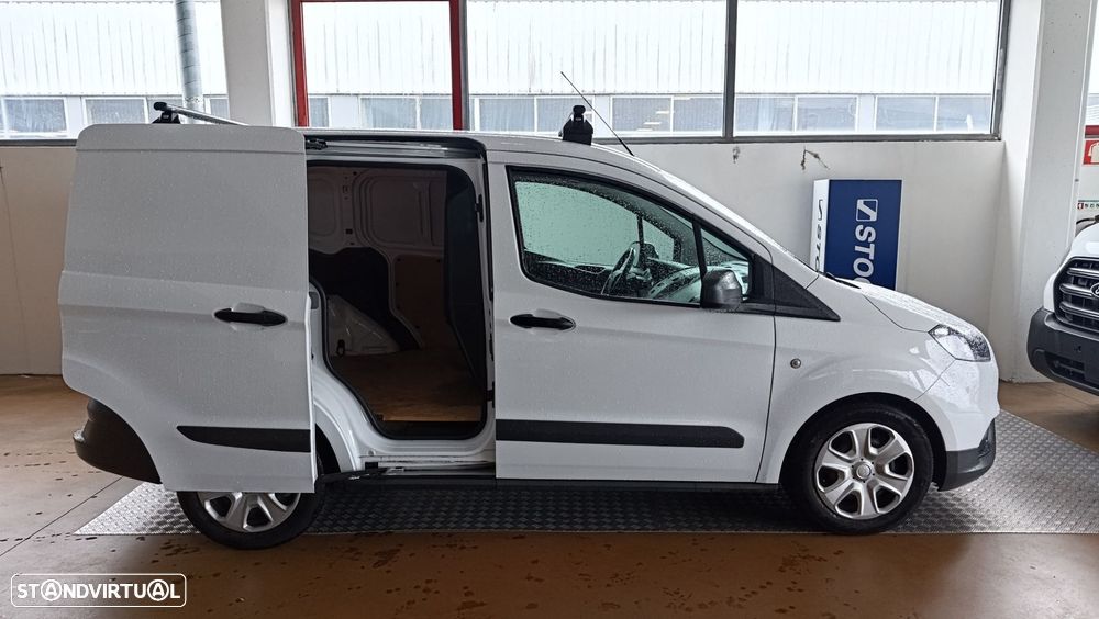 Ford Tourneo Courier 1.5 TDCi Ambiente - 6