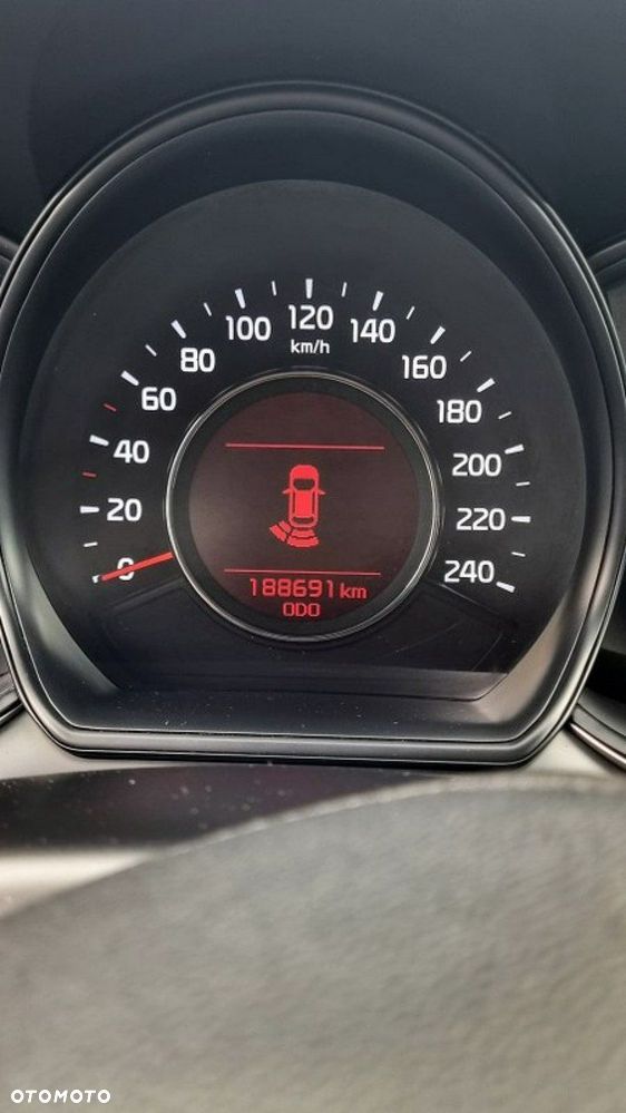 Kia Ceed - 16