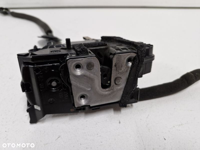 renault twingo iii 3 zamek drzwi prawy tył tylne 825022177r 4 pin - 8