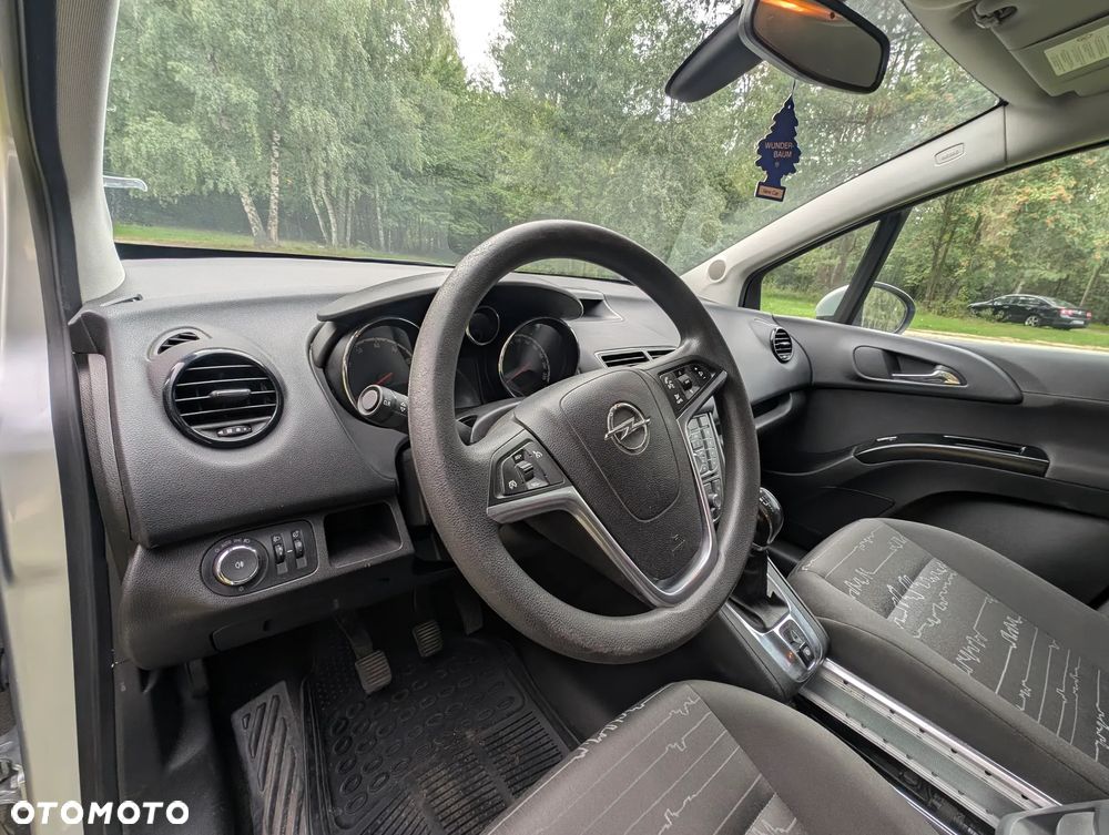 Opel Meriva 1.4 Design Edition - 8