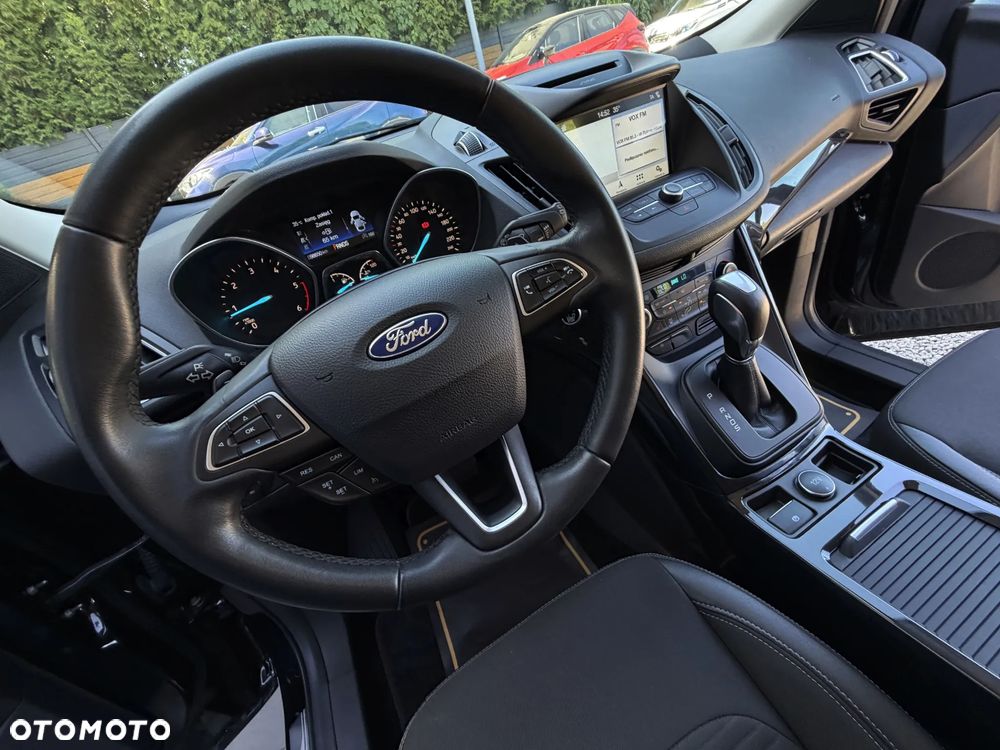 Ford Kuga 2.0 TDCi 2x4 Titanium - 31