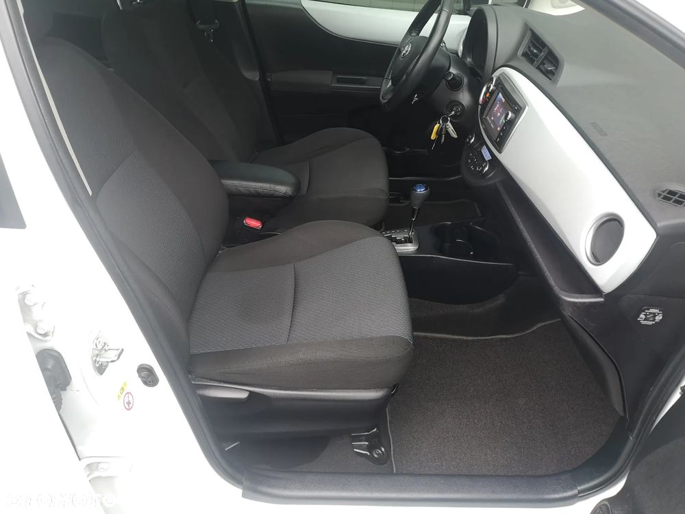 Toyota Yaris 1.5 VVT-i Style - 30