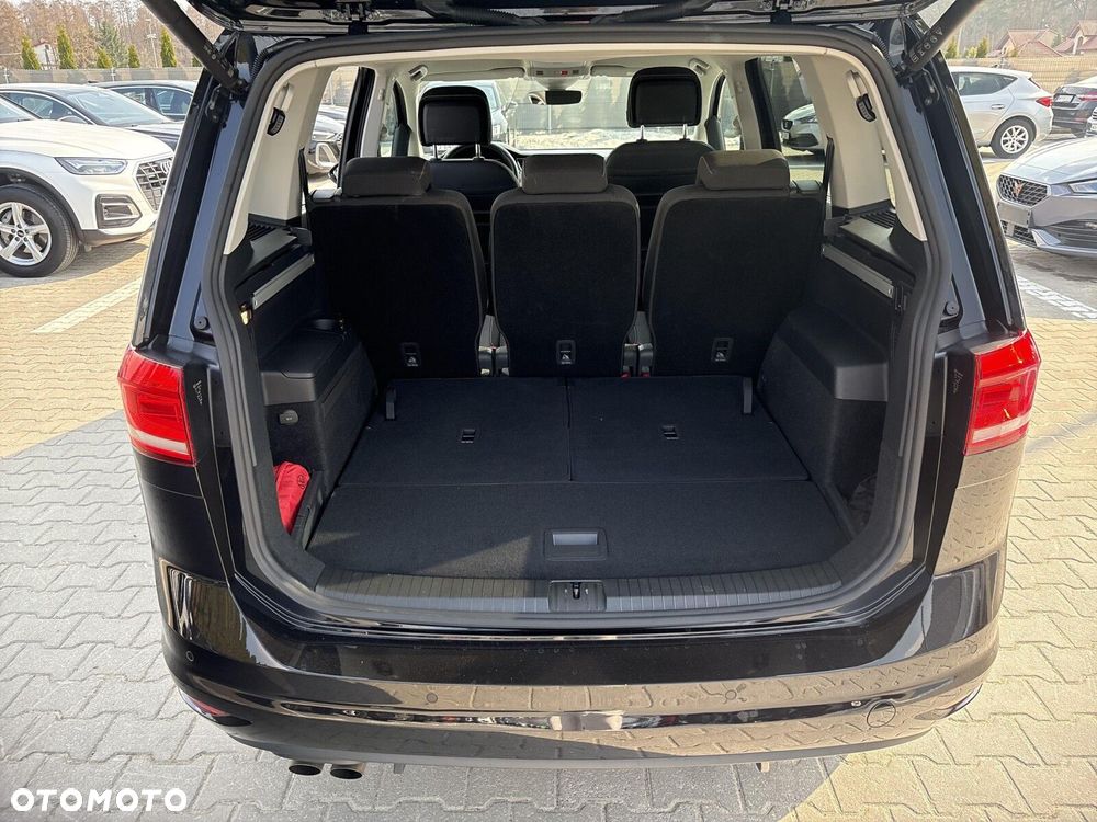 Volkswagen Touran 2.0 TDI BMT Comfortline DSG - 36