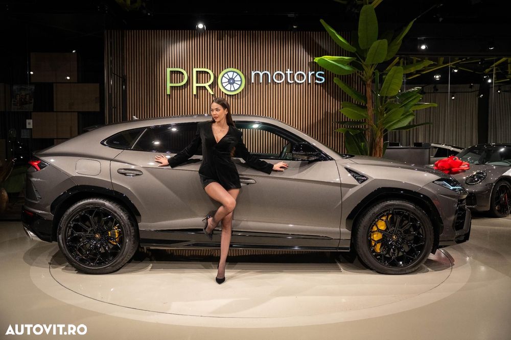 Lamborghini URUS - 3