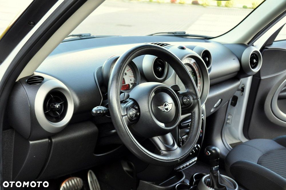 MINI Countryman - 24