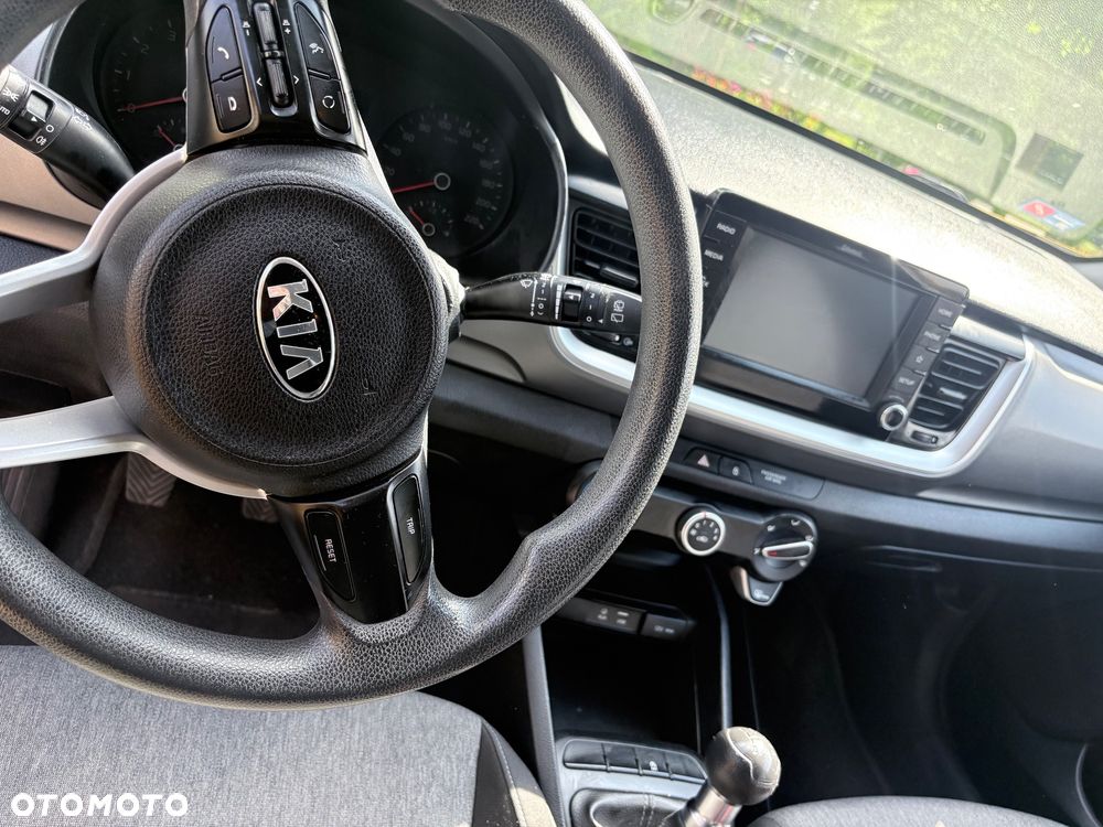 Kia Stonic 1.2 L - 3