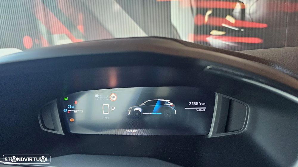 Peugeot 208 1.2 Hybrid Allure e-DCS6 - 8