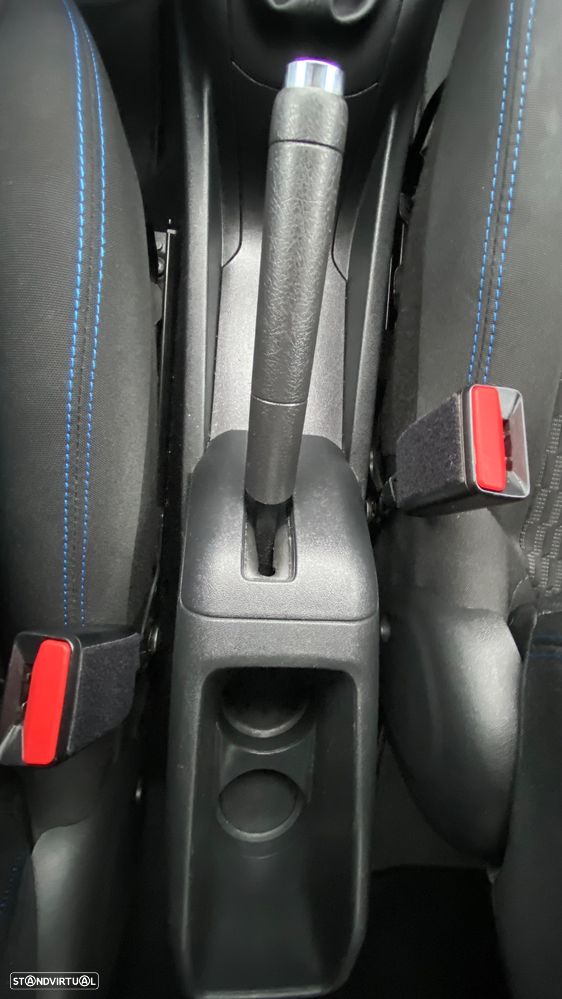 Peugeot 208 1.2 PureTech Signature - 50