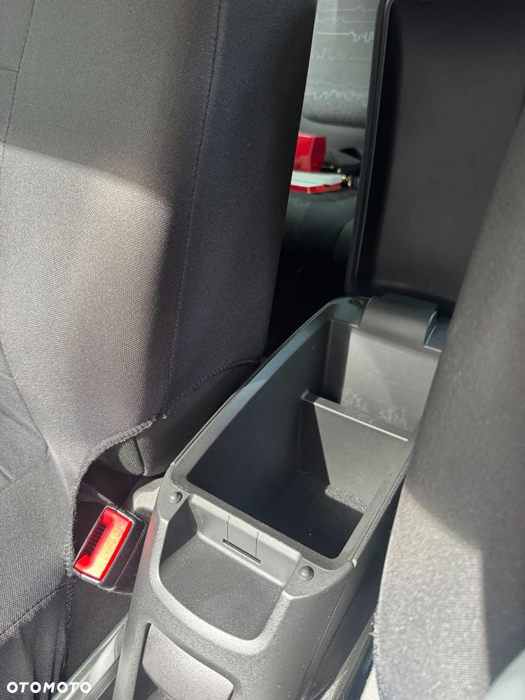 Opel Meriva - 17