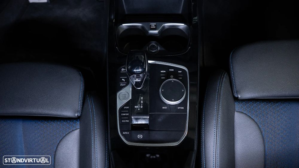 BMW 116 d Pack Desportivo M Auto - 15
