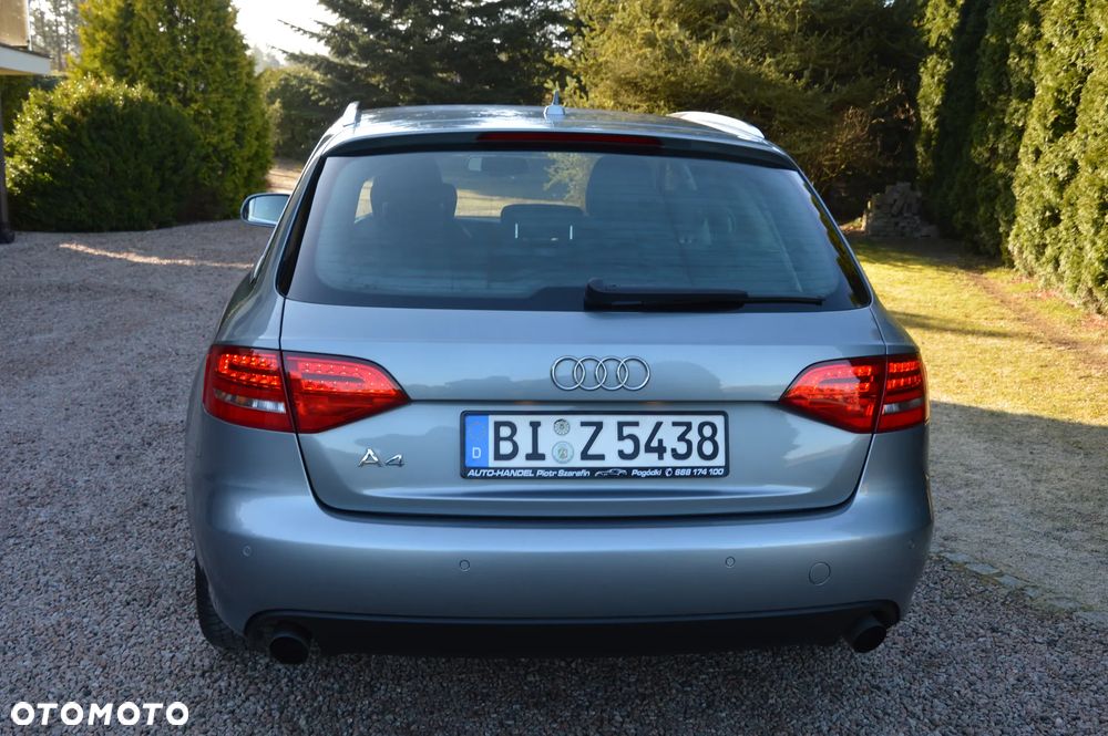 Audi A4 Avant - 18
