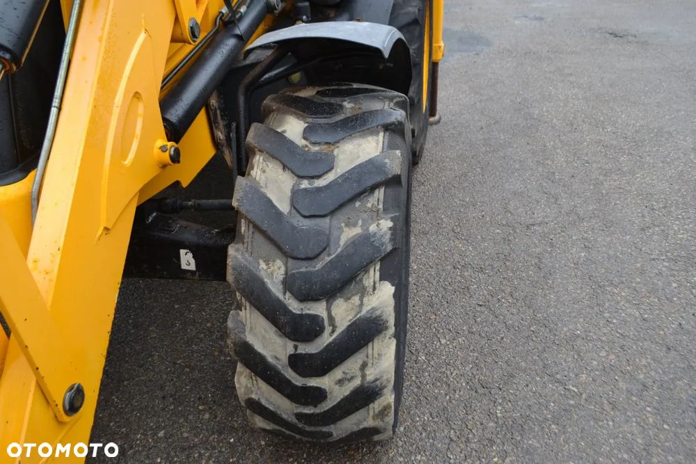 JCB 3CX - 34