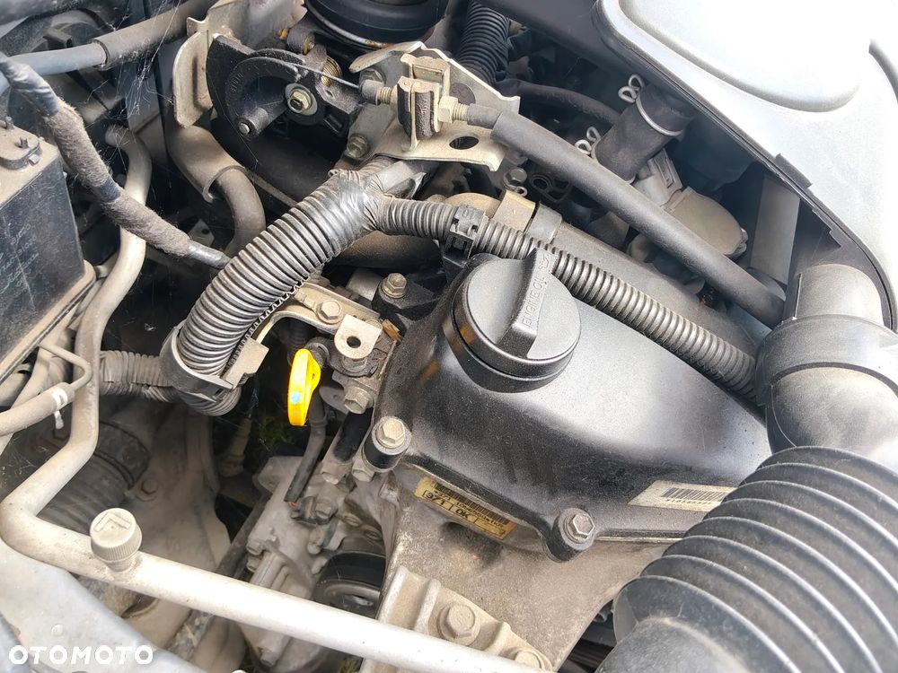 Daihatsu Sirion 1.0 CooLine - 13