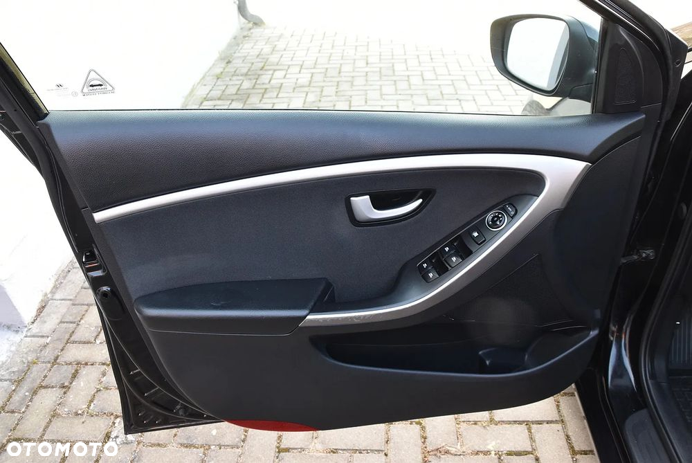 Hyundai i30 - 22