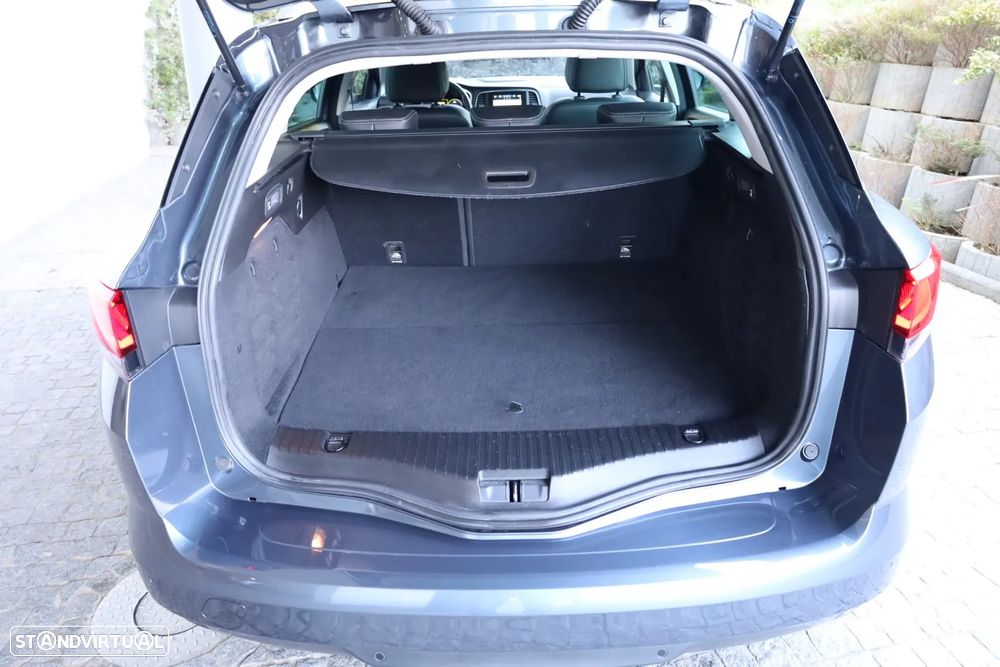 Renault Mégane Sport Tourer 1.6 E-Tech Plug-In Hybrid Equilibre - 14