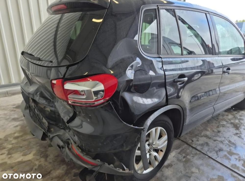 Volkswagen Tiguan - 12