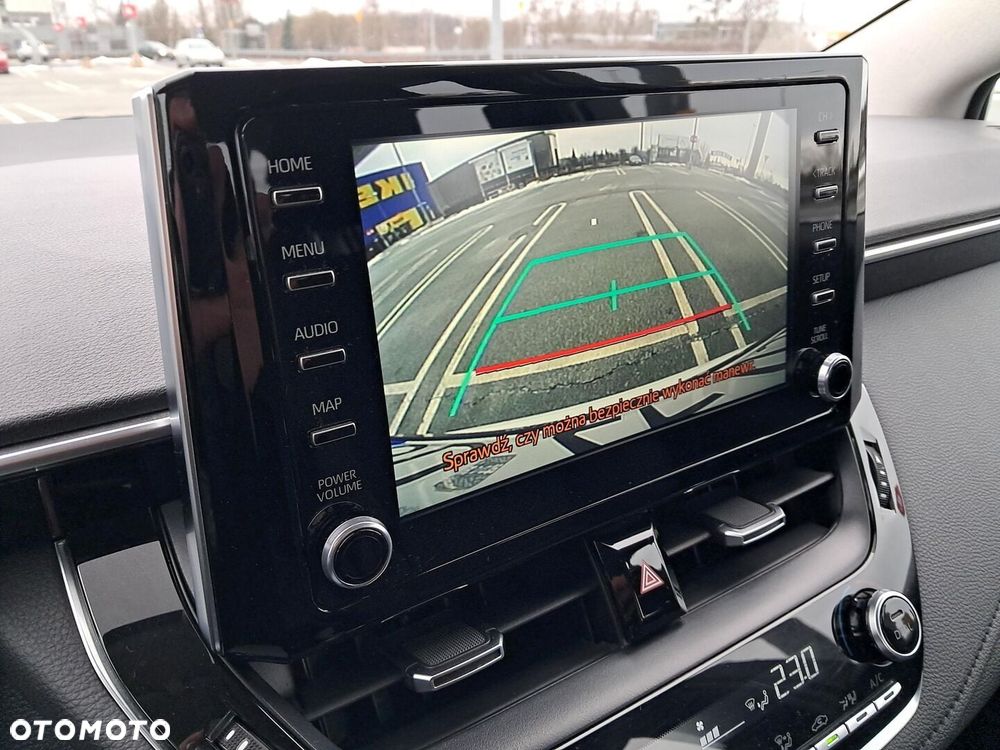Toyota Corolla 1.8 Hybrid Comfort - 22