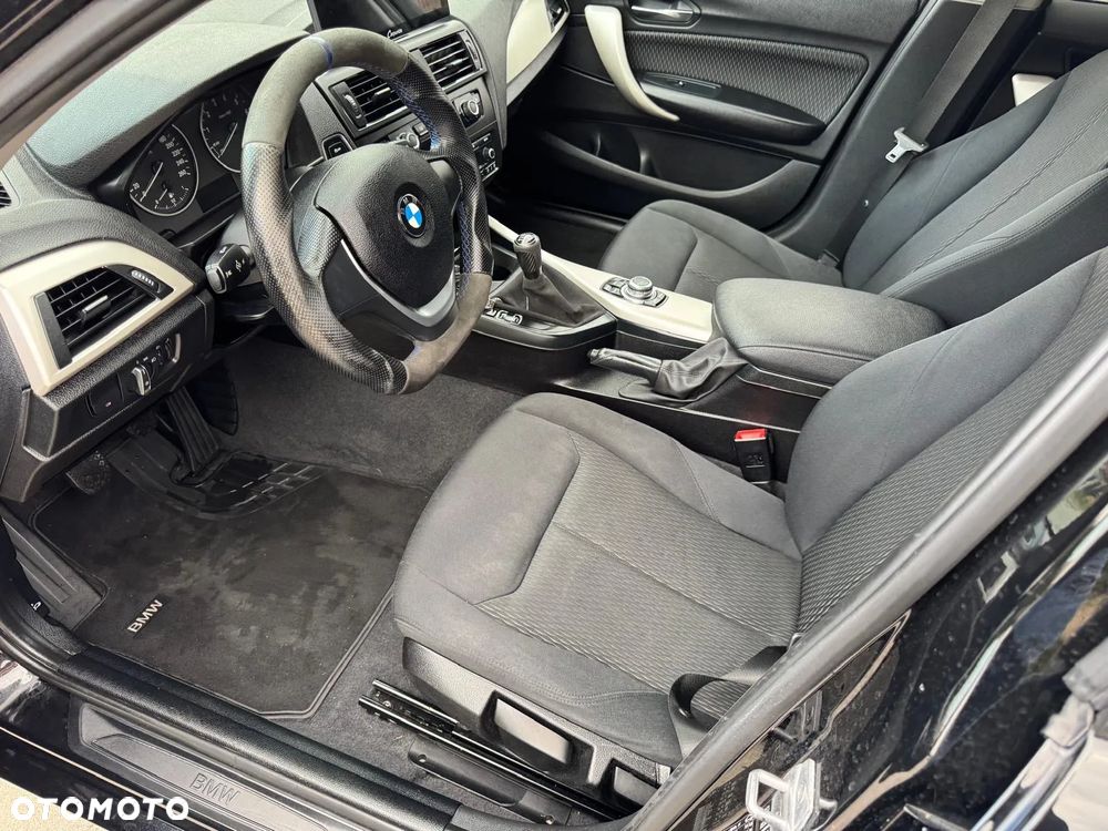 BMW Seria 1 116i - 6