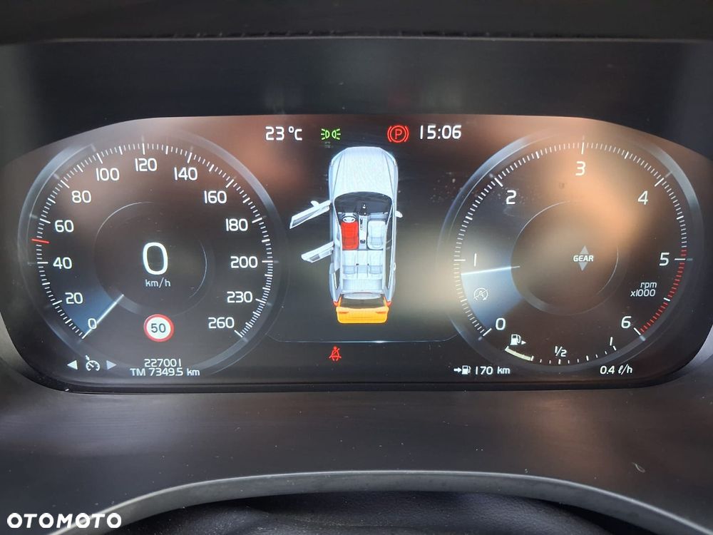 Volvo XC 60 - 31
