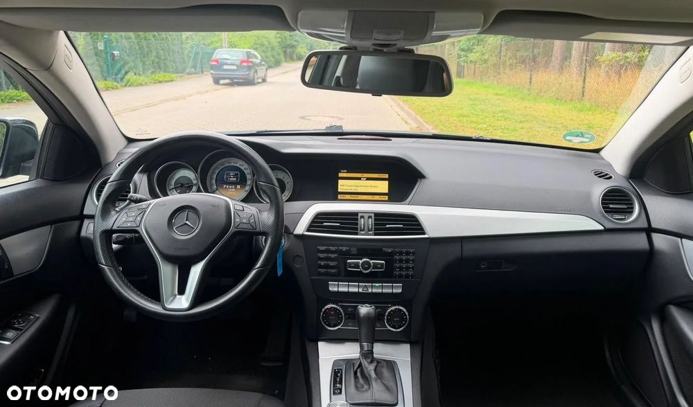 Mercedes-Benz Klasa C 180 BlueEFFICIENCY 7G-TRONIC - 11