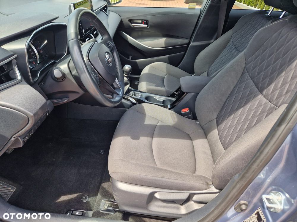 Toyota Corolla 1.5 Comfort - 8