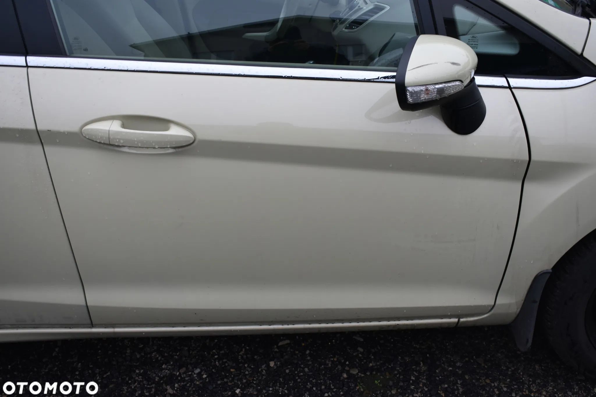 DRZWI PRAWY PRZÓD FORD FIESTA MK7 2008r. - 1