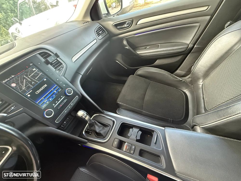 Renault Mégane Sport Tourer dCi 110 FAP EDC Bose Edition - 10