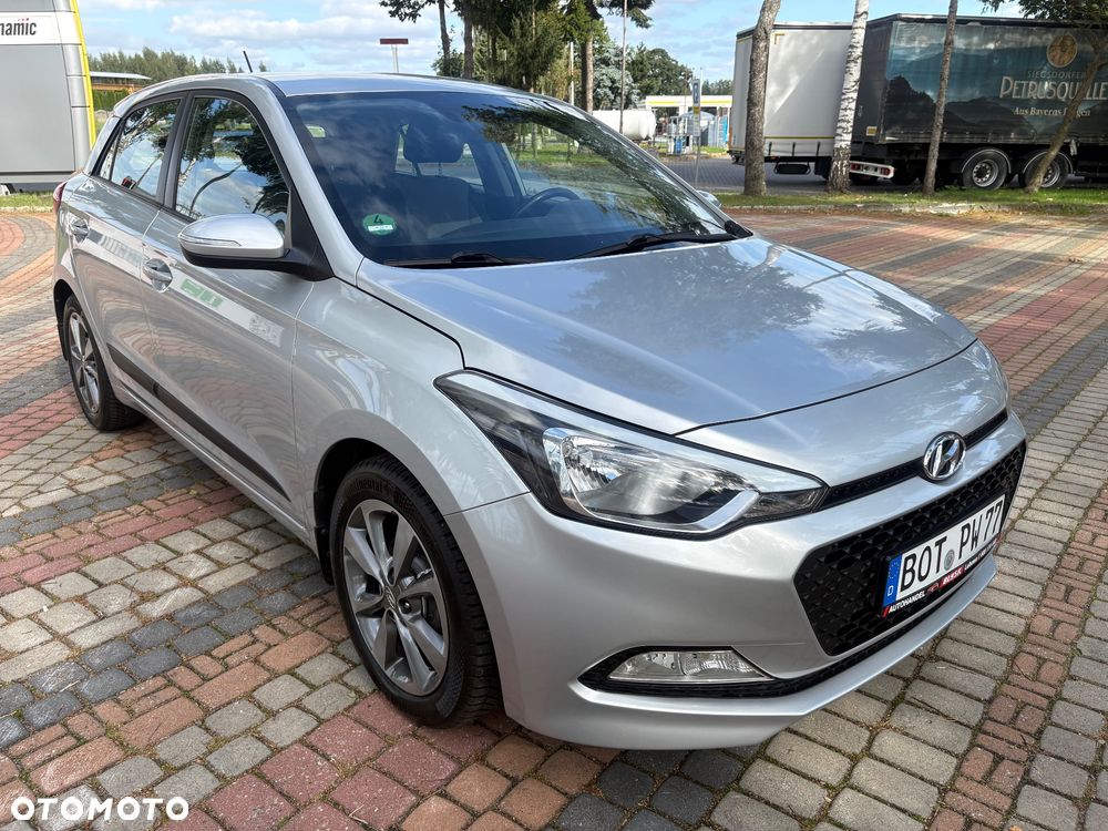 Hyundai i20 blue 1.2 Advantage+ - 27