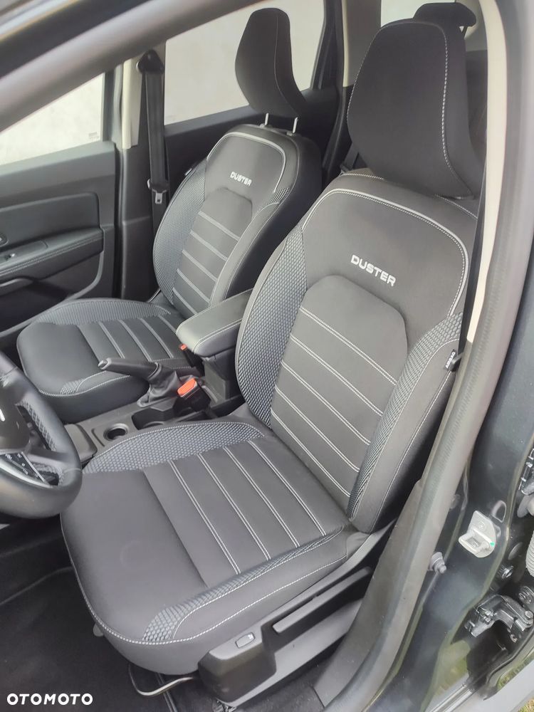 Dacia Duster TCe 100 2WD Essential - 13