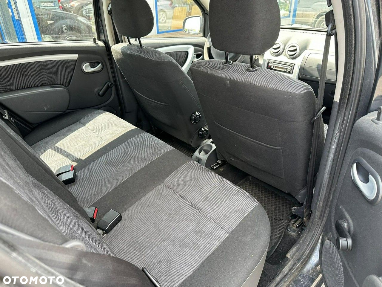 Dacia Sandero - 9
