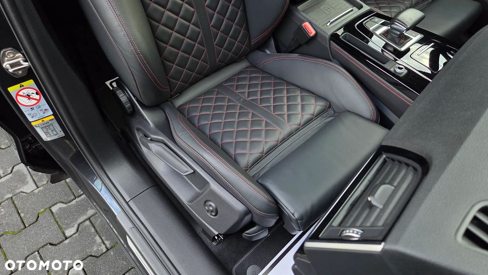 Audi Q5 Sportback - 12