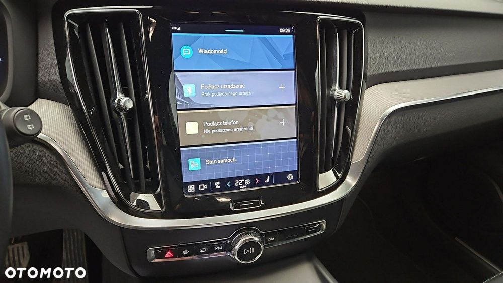 Volvo V60 B4 D Plus Dark - 18