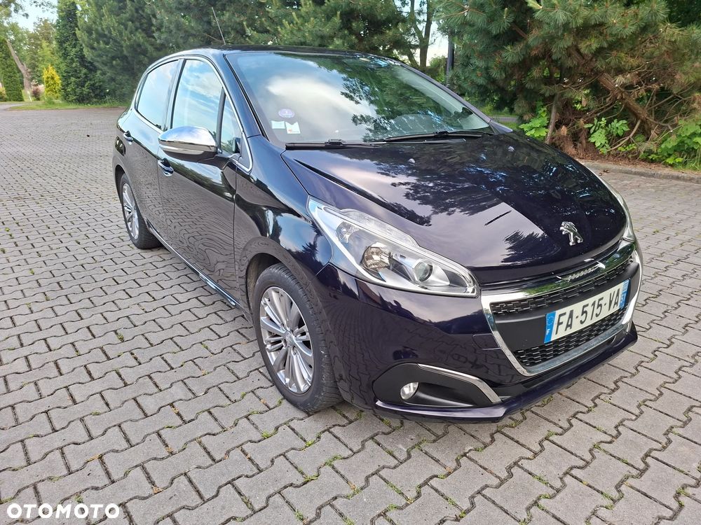 Peugeot 208 PureTech 110 Stop & Start Allure - 6