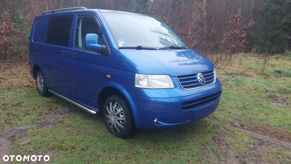 Volkswagen Transporter - 1