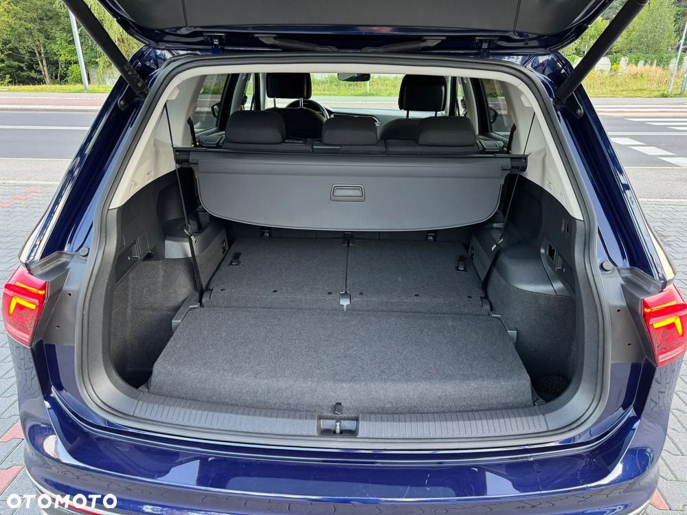 Volkswagen Tiguan Allspace 2.0 TSI 4Mot Elegance DSG - 22
