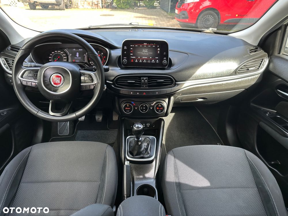 Fiat Tipo 1.4 T-Jet Lounge - 20