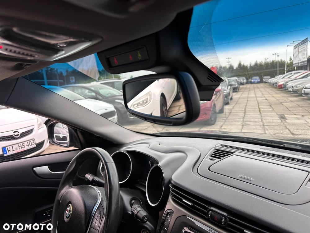 Alfa Romeo Giulietta 1.4 TB MultiAir Exclusive - 27