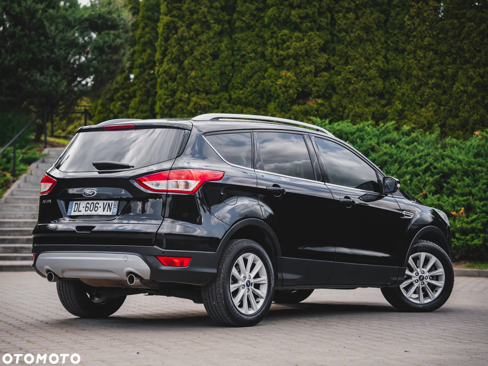 Ford Kuga 2.0 TDCi 2x4 Business Edition - 12