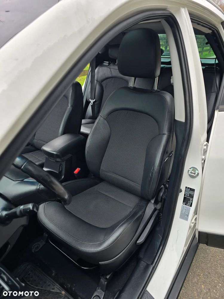 Hyundai ix35 1.7 CRDi Premium 2WD - 21