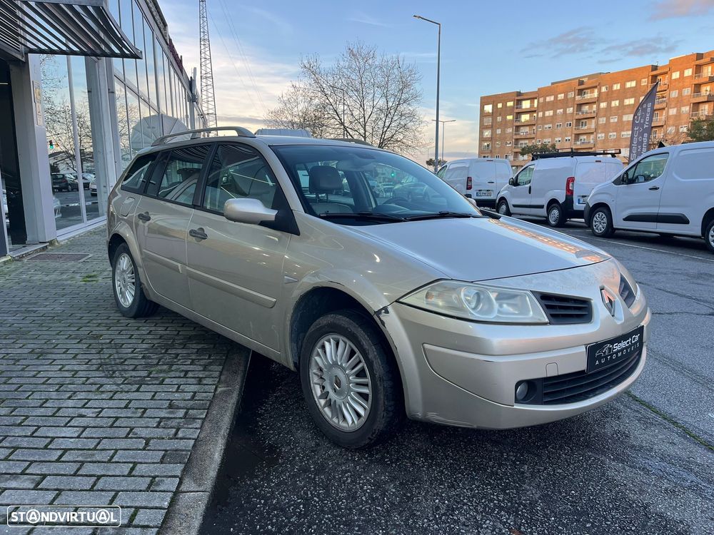 Renault Mégane Break 1.5 dCi Privilège Luxe - 4