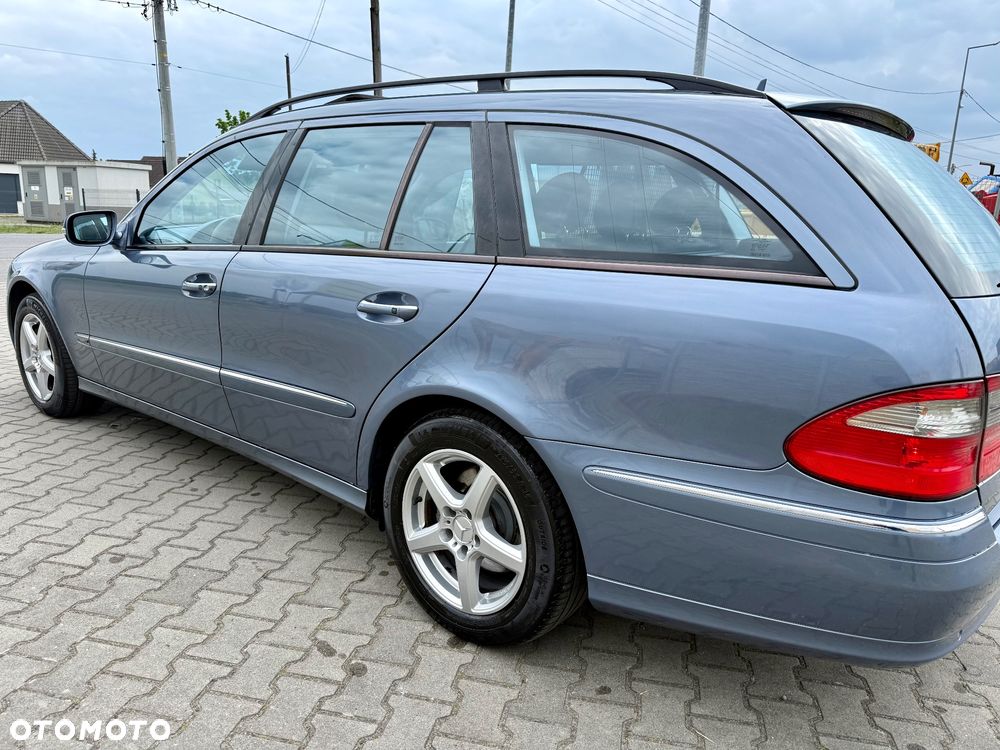 Mercedes-Benz Klasa E 320 CDI 4-Matic Avantgarde - 7