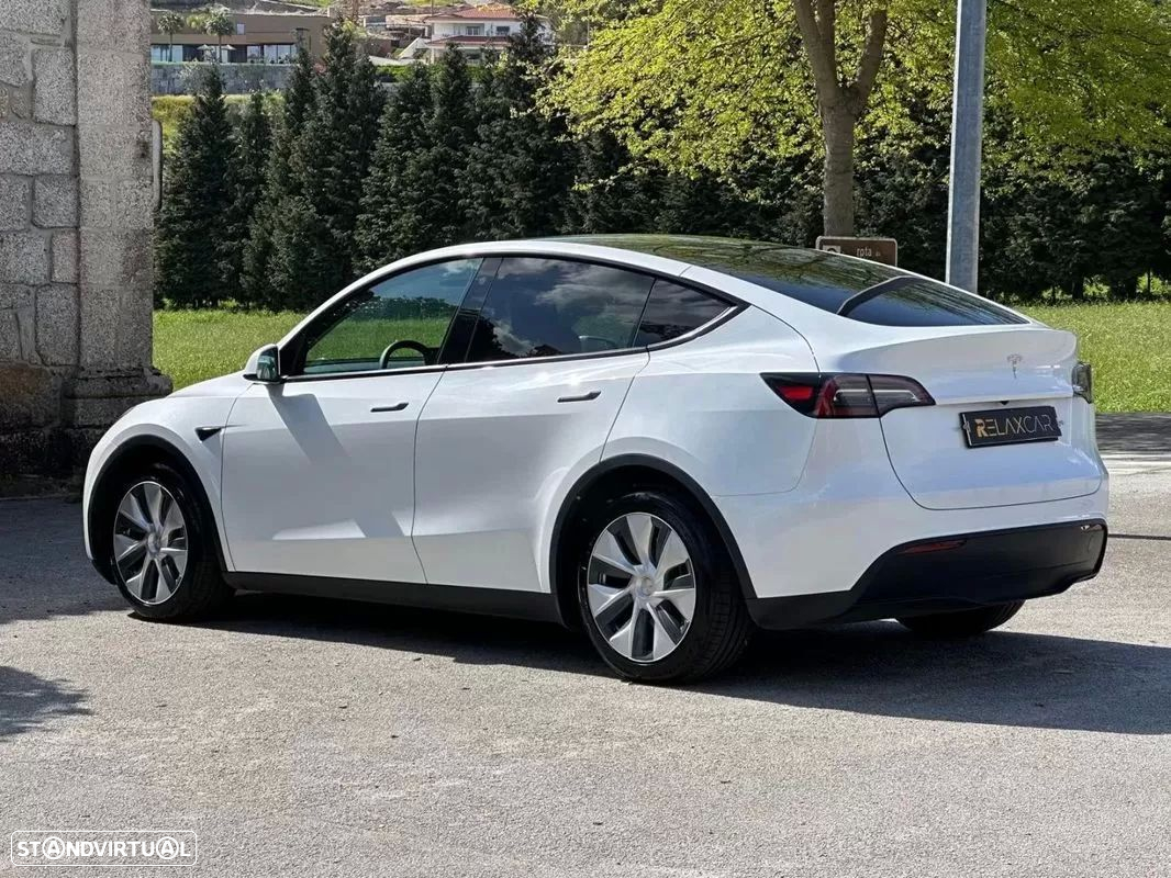 Tesla Model Y Tração Traseira - 11