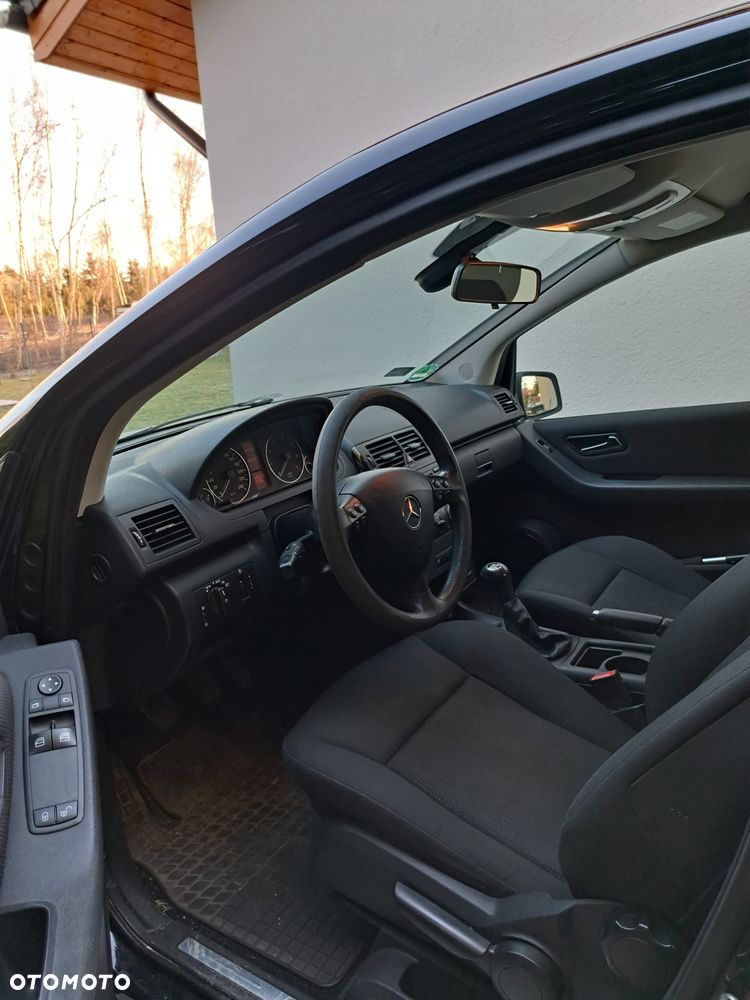 Mercedes-Benz Klasa A 150 - 6