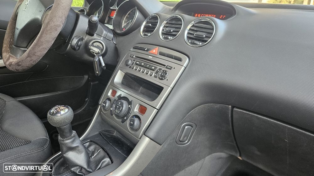 Peugeot 308 1.6 HDi Premium - 19
